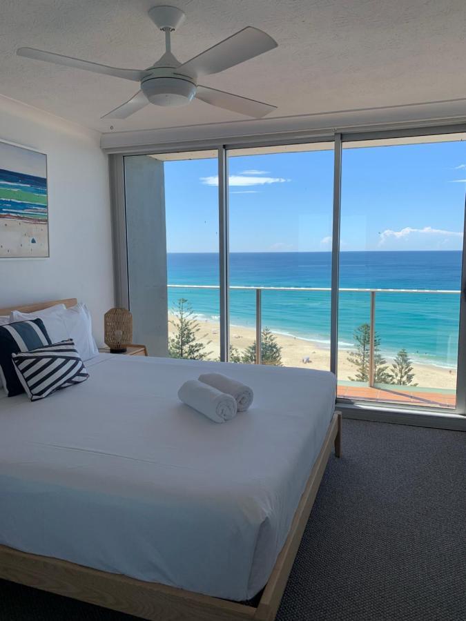 Pacific Regis Beachfront Holiday Apartments Gold Coast Ngoại thất bức ảnh