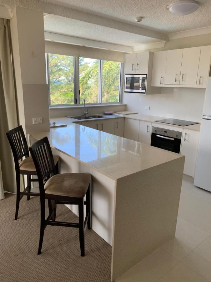 Pacific Regis Beachfront Holiday Apartments Gold Coast Ngoại thất bức ảnh