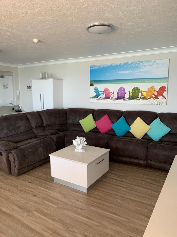 Pacific Regis Beachfront Holiday Apartments Gold Coast Ngoại thất bức ảnh