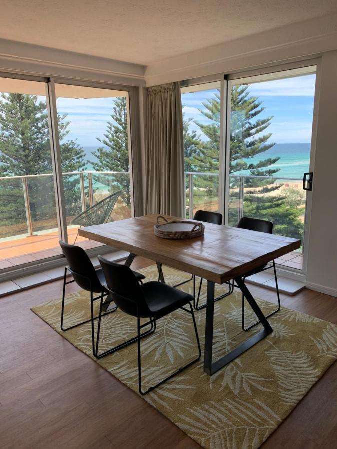 Pacific Regis Beachfront Holiday Apartments Gold Coast Ngoại thất bức ảnh