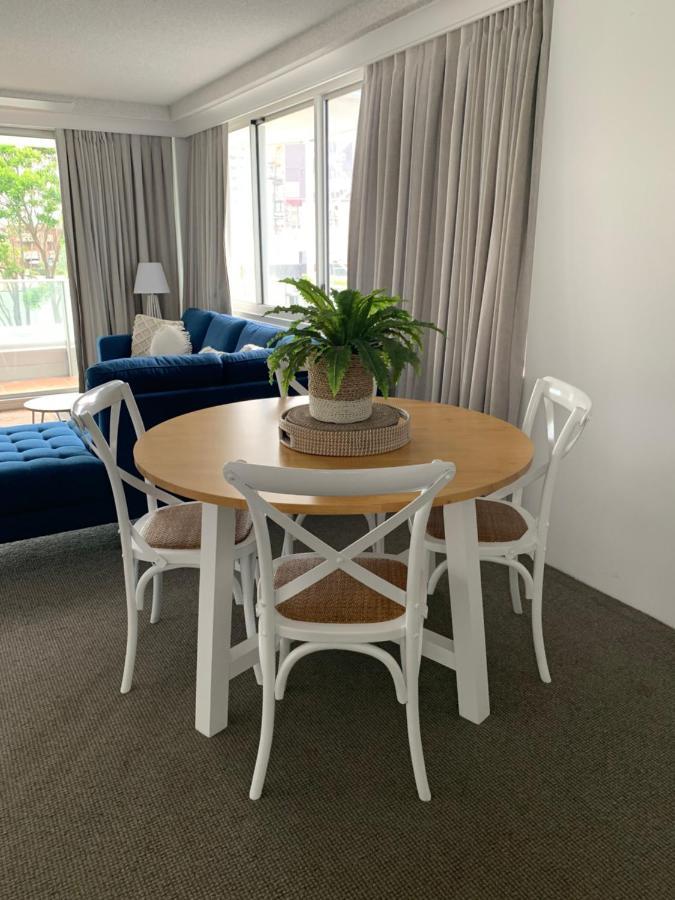 Pacific Regis Beachfront Holiday Apartments Gold Coast Ngoại thất bức ảnh