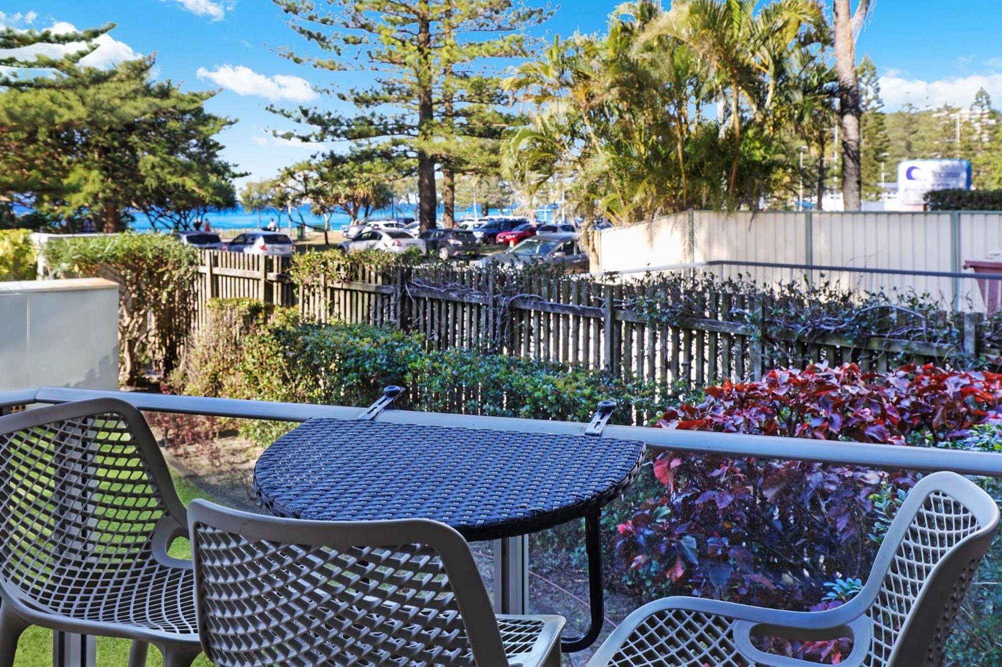 Pacific Regis Beachfront Holiday Apartments Gold Coast Ngoại thất bức ảnh